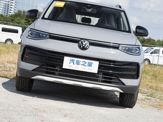 2026 Volkswagen Tharu XR, серый, 2201000 рублей, вид 4