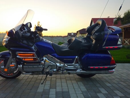2002 Honda GL 1800 Gold Wing, синий, 630000 рублей, вид 2
