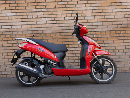 2017 Lifan LF125T-9R, красный, 69900 рублей, вид 3