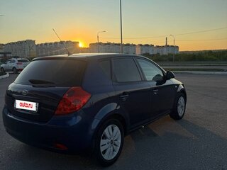 2009 Kia Ceed I, синий, 730000 рублей, вид 4