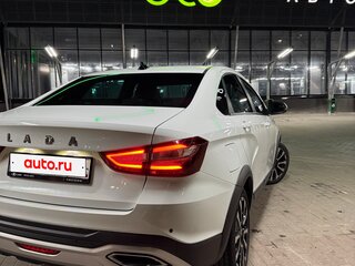 2023 Lada (ВАЗ) Vesta Cross I Рестайлинг (NG), белый, 1410000 рублей, вид 3