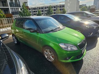 2011 Skoda Fabia RS II, зелёный, 850000 рублей, вид 3