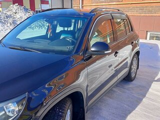 2011 Volkswagen Tiguan I Рестайлинг, чёрный, 950000 рублей, вид 4