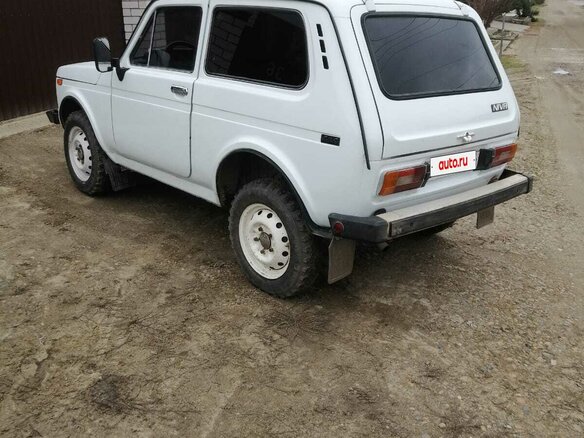 1984 Lada (ВАЗ) 2121 (4x4) I, белый, 265000 рублей - вид 3