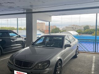 1999 Mercedes-Benz S-Класс 500 IV (W220), серебристый, 750000 рублей, вид 2