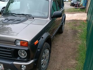 2019 Lada (ВАЗ) 2131 (4x4) Urban I Рестайлинг (2020), коричневый, 900000 рублей, вид 1