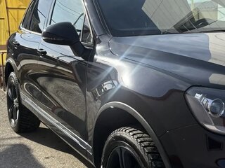 2011 Volkswagen Touareg II, чёрный, 1720000 рублей, вид 5