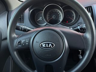 2011 Kia Cerato 6-speed II, белый, 1050000 рублей, вид 5