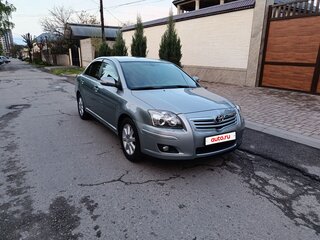 2007 Toyota Avensis II Рестайлинг, серебристый, 1000000 рублей, вид 2
