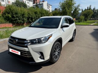 2017 Toyota Highlander III (XU50) Рестайлинг, белый, 3800000 рублей, вид 1