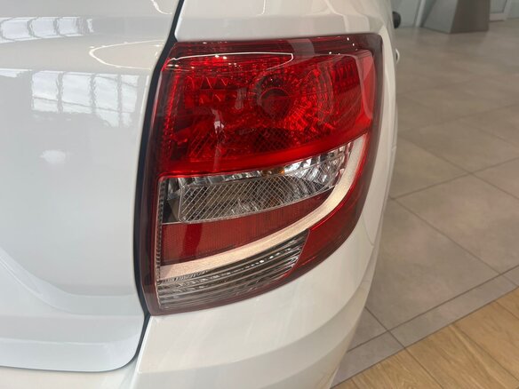 2026 Lada (ВАЗ) Granta I Рестайлинг, белый, 850000 рублей - вид 14