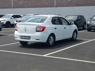 2016 Renault Logan II, белый, 499000 рублей, вид 3