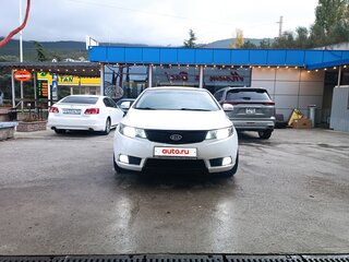 2012 Kia Cerato 6-speed II, белый, 850000 рублей, вид 3