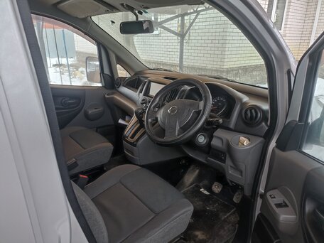 2012 Nissan NV200, серый, 1250000 рублей, вид 4