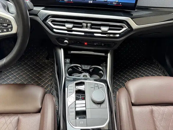 2023 BMW 3 серии Long 320Li VII (G2x) Рестайлинг, чёрный, 3508000 рублей - вид 10