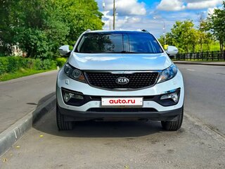 2015 Kia Sportage III Рестайлинг, белый, 1890000 рублей, вид 2