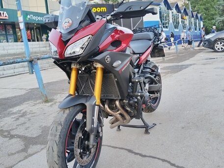 2015 Yamaha MT-09 Tracer (FJ-09), красный, 650000 рублей, вид 1
