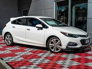 2017 Chevrolet Cruze II, белый, 1100000 рублей, вид 5