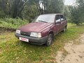 2001 Иж 2126 «Ода», красный, 34000 рублей