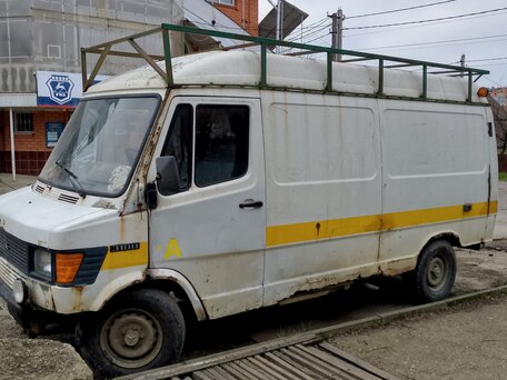 1994 Mercedes-Benz T1, белый, 275000 рублей, вид 2