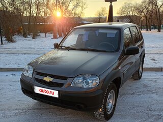 2014 Chevrolet Niva I Рестайлинг, коричневый, 700000 рублей, вид 1