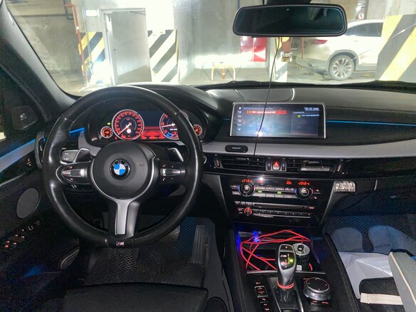 2017 BMW X6 40d II (F16), белый, 3800000 рублей - вид 7