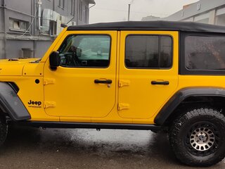 2020 Jeep Wrangler IV (JL), жёлтый, 2700000 рублей, вид 2