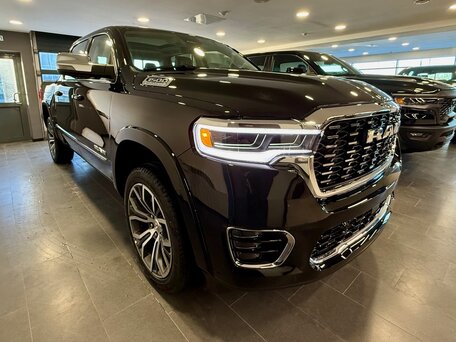 2025 Ram 1500 Crew Cab V Рестайлинг, чёрный, 10390000 рублей, вид 5