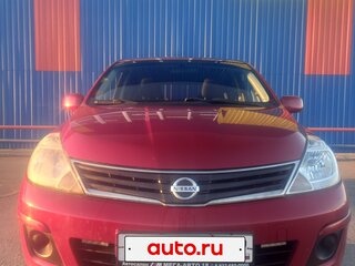 2011 Nissan Tiida I Рестайлинг, красный, 900000 рублей, вид 2