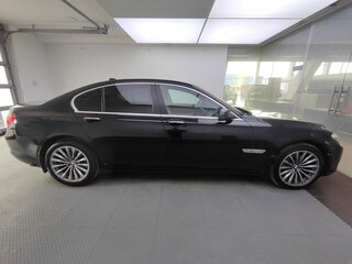 2011 BMW 7 серии 750i xDrive V (F01/F02/F04), чёрный, 1599000 рублей, вид 4
