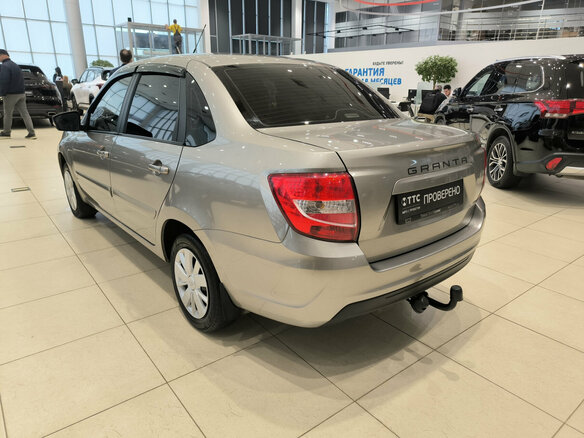 2020 Lada (ВАЗ) Granta I Рестайлинг, серый, 750000 рублей - вид 6