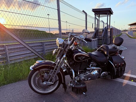 1998 Harley-Davidson Springer Softail, пурпурный, 2150000 рублей, вид 5