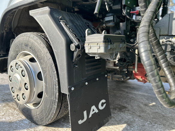 2024 JAC N120, белый - вид 30