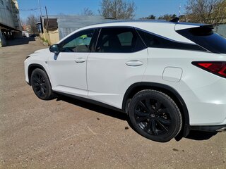 2017 Lexus RX 300 IV, белый, 3880000 рублей, вид 4