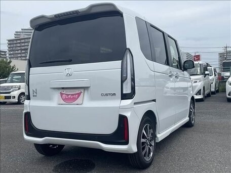 2026 Honda N-BOX III, белый, 690000 рублей, вид 5
