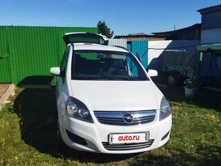 2012 Opel Zafira B Рестайлинг, белый, 1100000 рублей, вид 1