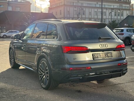 2026 Audi Q7 50 TDI II (4M) Рестайлинг 2, серый, 12040000 рублей, вид 4