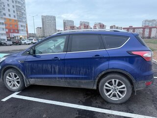 2018 Ford Kuga II Рестайлинг, синий, 1600000 рублей, вид 5