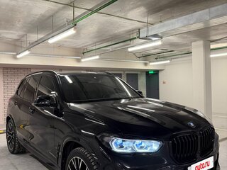 2022 BMW X5 M50d IV (G05/G18), чёрный, 9500000 рублей, вид 5