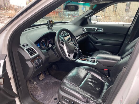 2012 Ford Explorer V, белый, 1000000 рублей - вид 5