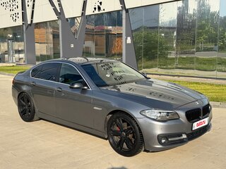 2014 BMW 5 серии 520i VI (F10/F11/F07) Рестайлинг, серый, 1900000 рублей, вид 3