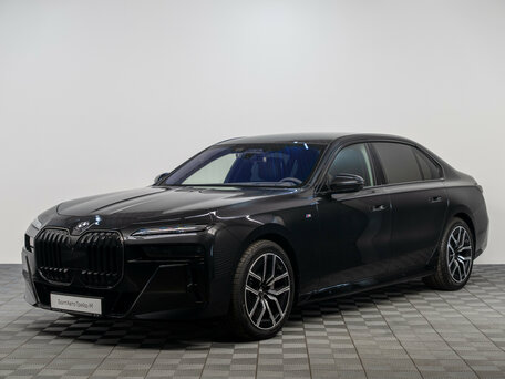 BMW 7 серии VII (G70)