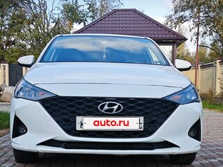 2021 Hyundai Solaris II Рестайлинг, белый, 1350000 рублей, вид 1