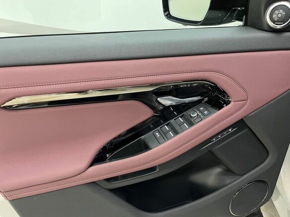 2025 Land Rover Range Rover Evoque L II Рестайлинг, серый, 5799000 рублей - вид 18