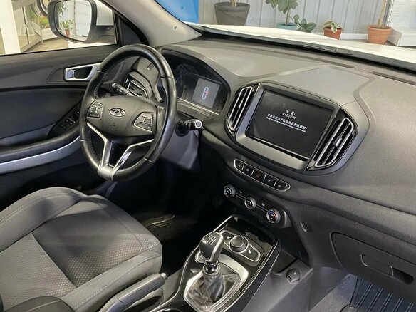 2020 Chery Tiggo 7 I, белый, 1140000 рублей - вид 12