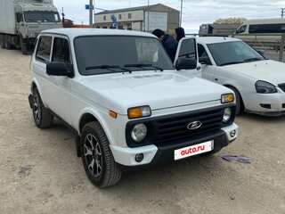 2017 Lada (ВАЗ) 2121 (4x4) Urban I Рестайлинг, белый, 590000 рублей, вид 1