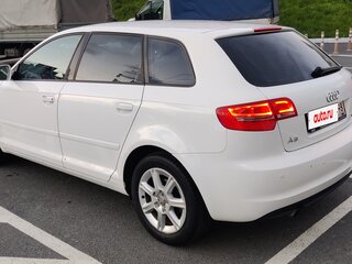 2011 Audi A3 II (8P) Рестайлинг 2, белый, 800000 рублей, вид 5