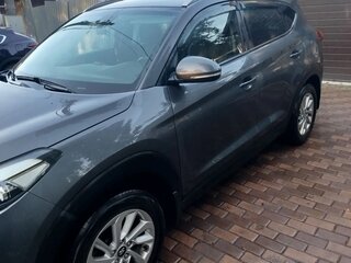 2015 Hyundai Tucson III, серый, 1900000 рублей, вид 3