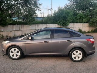 2011 Ford Focus III, коричневый, 600000 рублей, вид 3