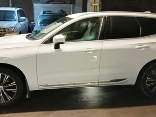 2021 Volvo XC60 II Рестайлинг, белый, 5500000 рублей, вид 4
